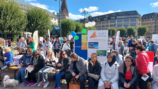 Hamburgs längste Tafel 2024